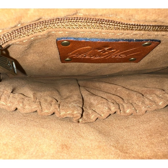 Patricia Nash Wristlet – Rosso Fiore - Picture 3 of 3